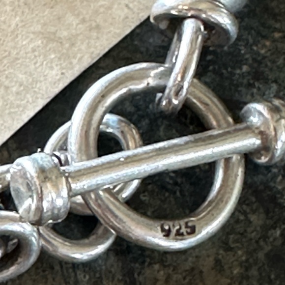 Stunning Vintage Sterling Silver Bracelet New Condition - Picture 2 of 2